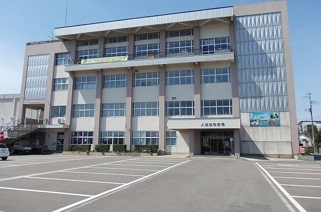 役所　八郎潟町役場（役所）まで220m