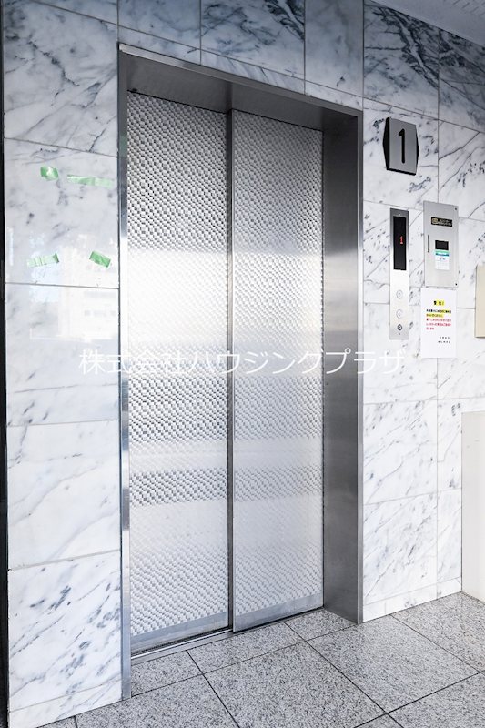 その他共有部分　エレベーター完備！