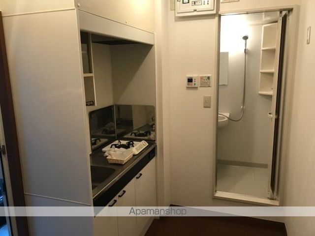 ＪＲ中央線 中野駅 徒歩15分 2階建 築24年の内装写真
