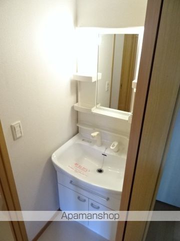 ＪＲ東海道本線 鷲津駅 バス乗車時間：12分 最寄りバス停で下車 徒歩2分 2階建 築21年の内装写真