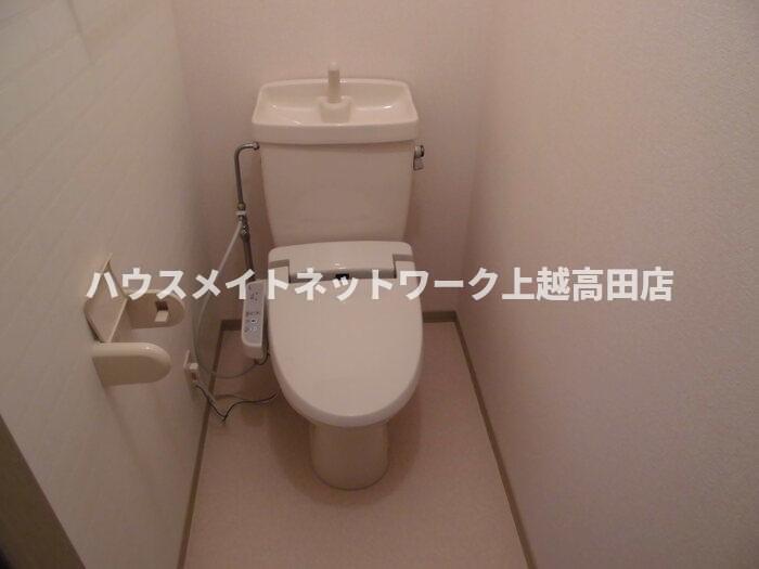トイレ　温水洗浄暖房便座