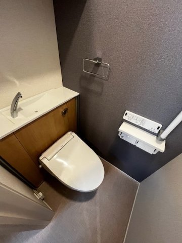 トイレ　シンプルで使いやすいトイレです