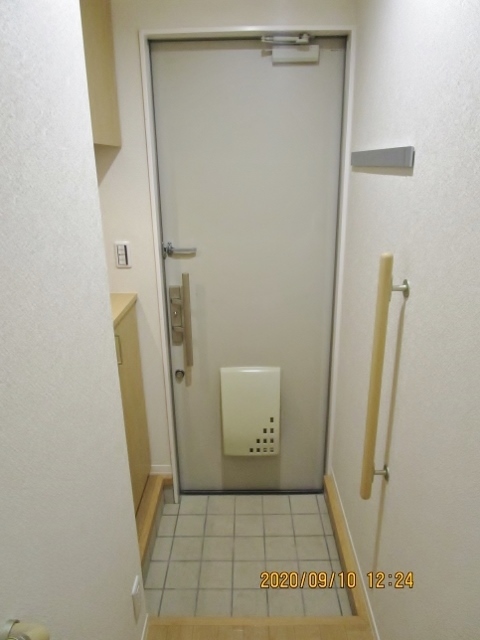 京王相模原線 多摩境駅 徒歩16分 2階建 築9年の玄関写真