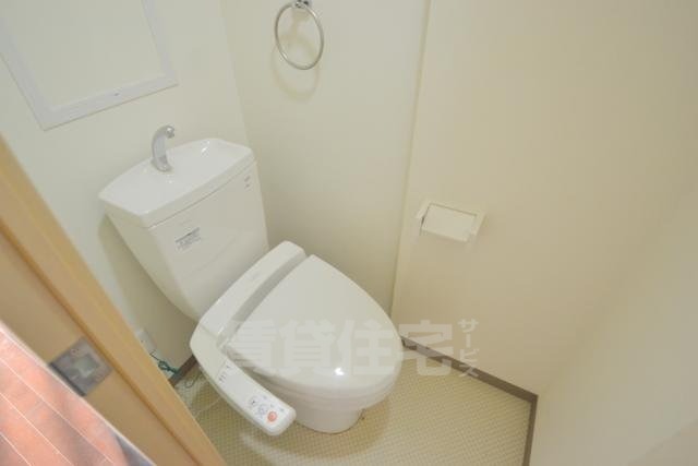 地下鉄長堀鶴見緑地線 京橋駅 徒歩7分 10階建 築17年のトイレ写真