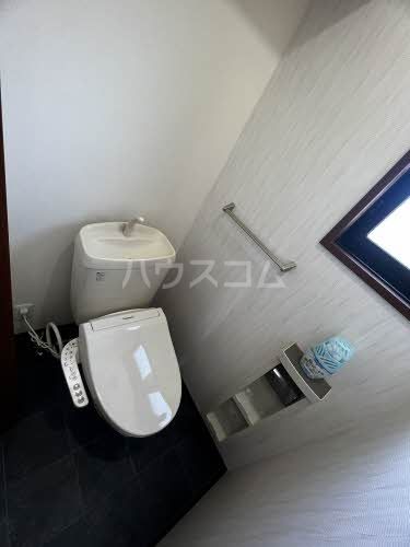 ドミール二の岡?Aのトイレ写真