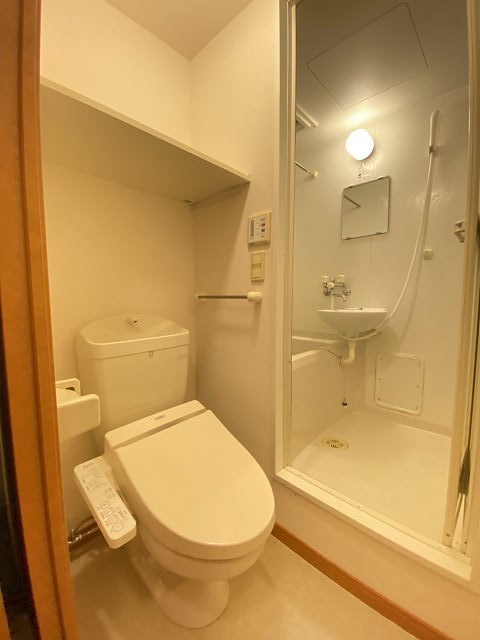 トイレ　トイレもきれいです