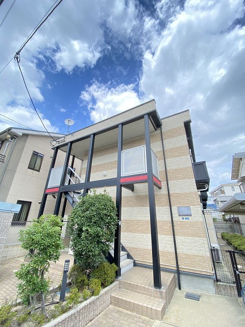 建物外観　落ち着いた雰囲気の外観です