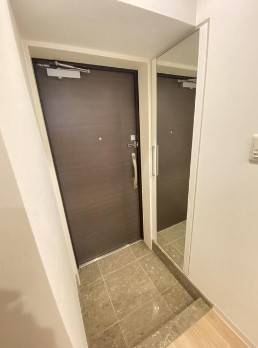 玄関　玄関※別部屋参考写真