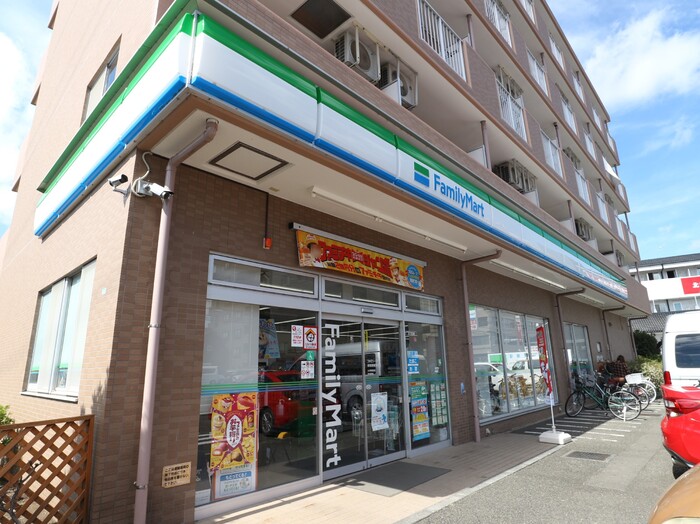 コンビニ　ファミリーマート 大和南二丁目店（コンビニ）まで430m