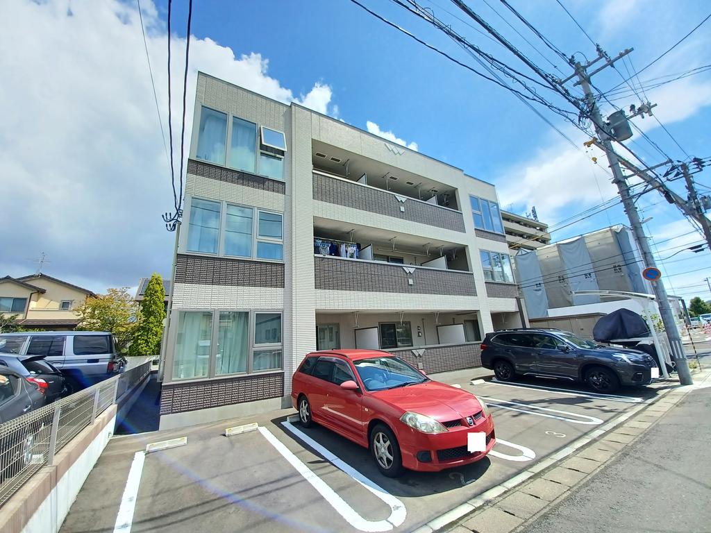 Garden 若木の外観写真
