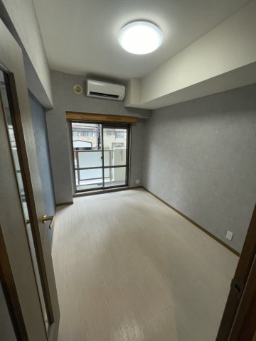 クリオ千駄木壱番館の居間写真