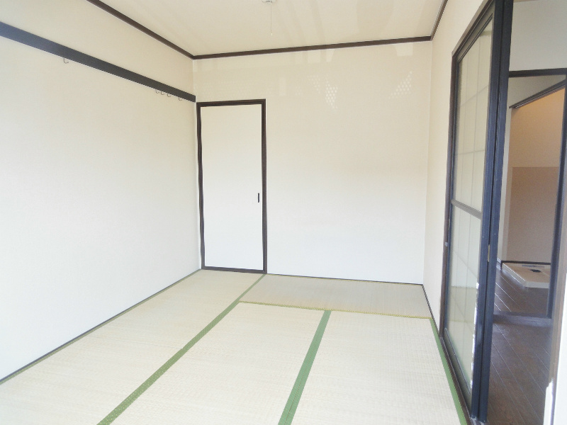 ループふぁいぶA棟の内装写真