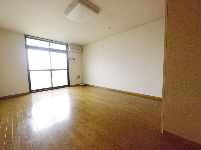 その他部屋・スペース　★9帖の洋室です★