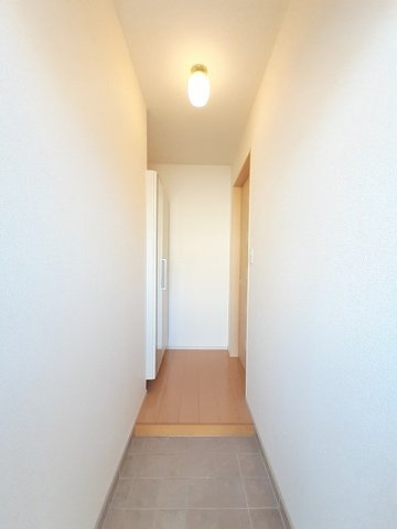 プリートIの玄関写真