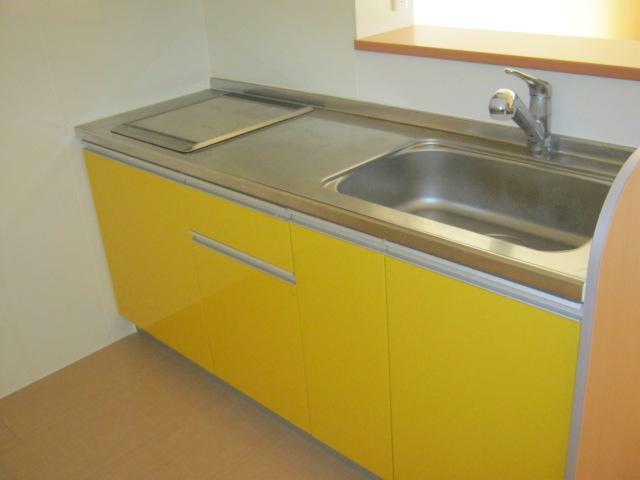 キッチン　※別部屋写真