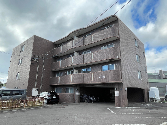 クレステージ田家の外観写真