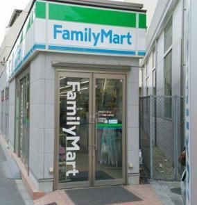 コンビニ　ファミリーマート武蔵小山店（コンビニ）まで152m