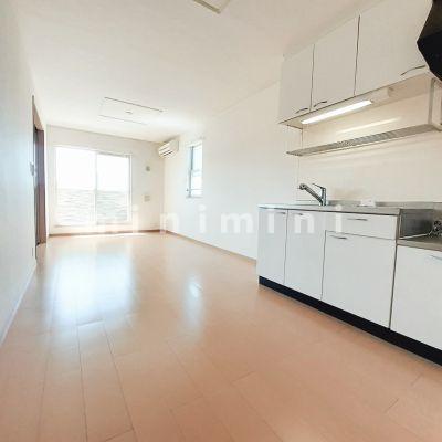 ＪＲ鹿児島本線 西熊本駅 徒歩41分 2階建 築16年の居間写真