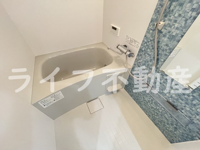 バス・シャワールーム　ゆったり過ごせるお風呂です