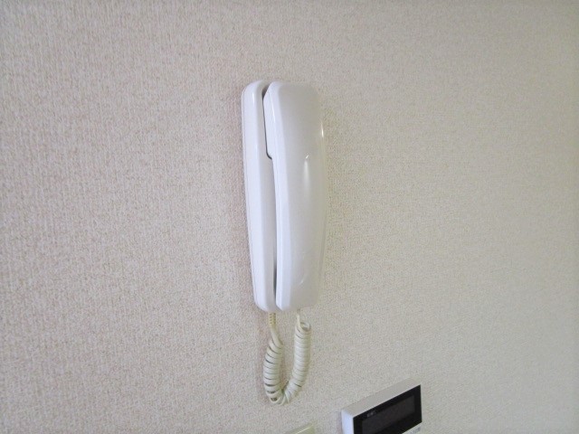 セキュリティ　同物件の別部屋の写真です