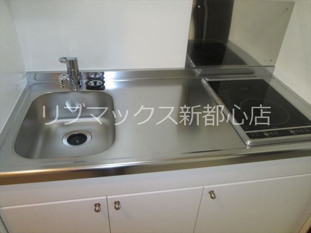 キッチン　※類似物件の写真となります。イメージ、現状優先。