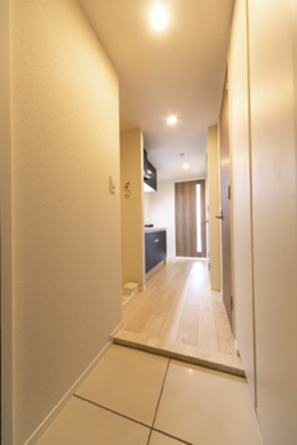 玄関　※写真は同タイプ住戸です。