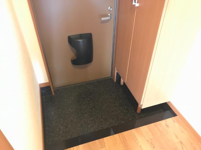 玄関　玄関（イメージ）