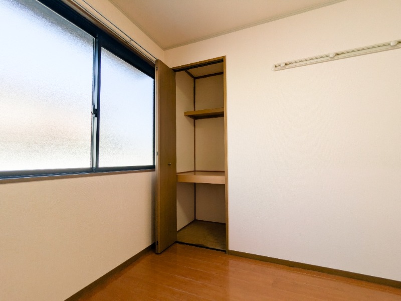収納　図面と現状に相違がある場合には現状を優先