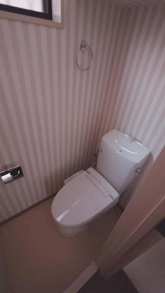 瀬田4丁目戸建のトイレ写真