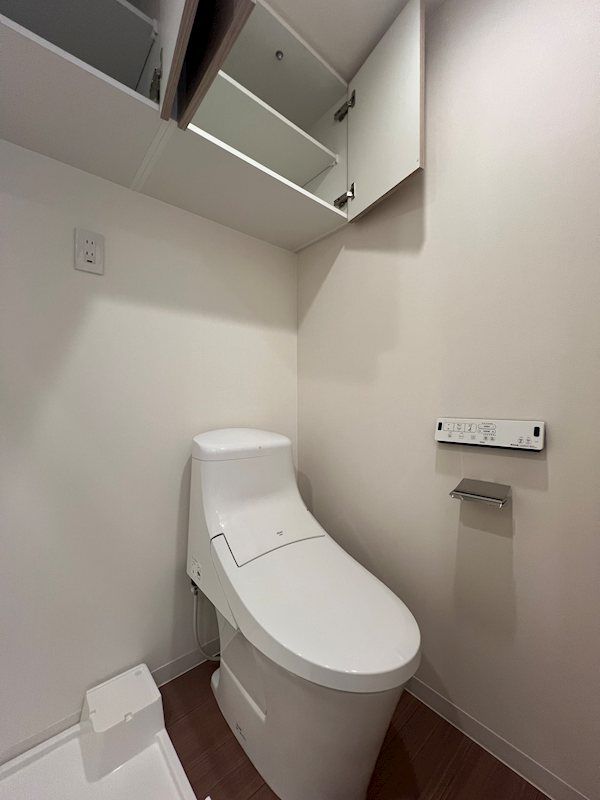 AXASレジデンス目黒東のトイレ写真