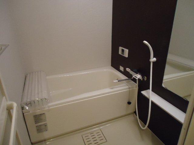 バス・シャワールーム　バス（イメージ）