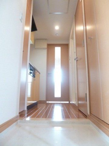 スカイコート後楽園EASTの玄関写真