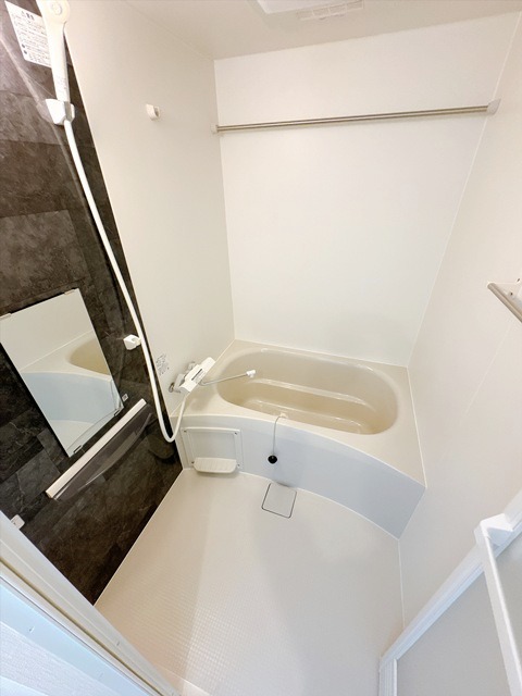 阪急千里線 吹田駅 徒歩5分 3階建 築1年の風呂写真