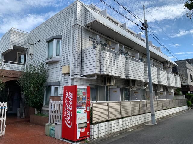 建物外観　外観は落ち着いています