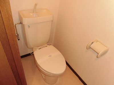 トイレ　暖房便座付きトイレ