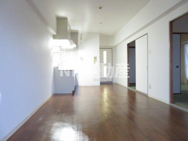 居室・リビング　使いやすい居間です