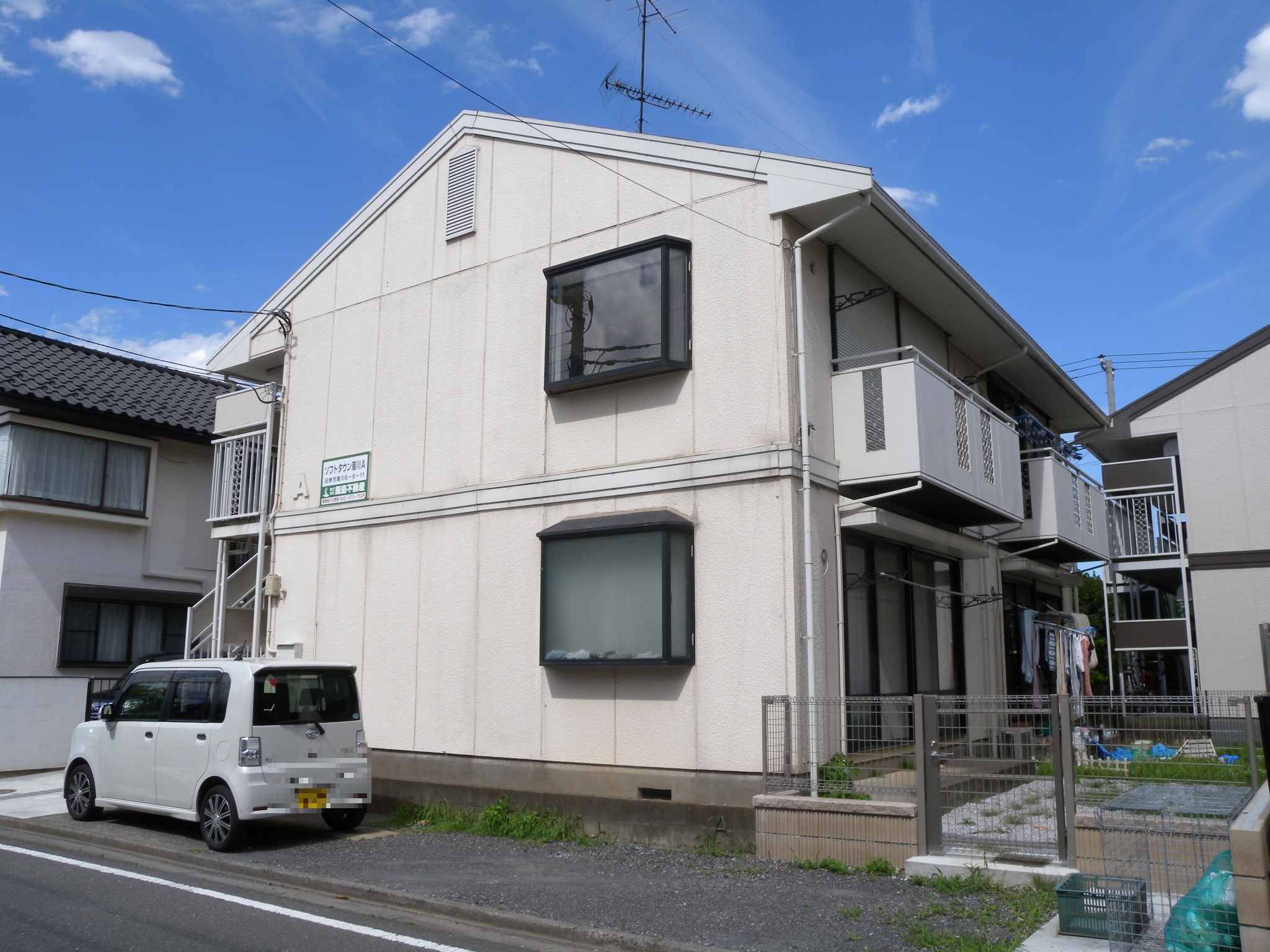 ソフトタウン落川Ａの建物外観