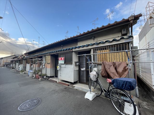 北本町3丁目貸家の建物外観