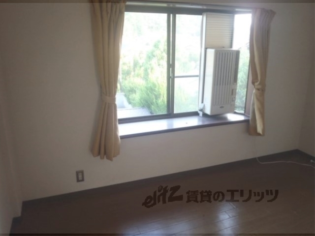 居室・リビング　居室