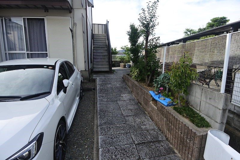 駐車場　駐車場