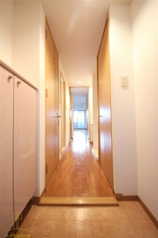 玄関　レジディア天神橋