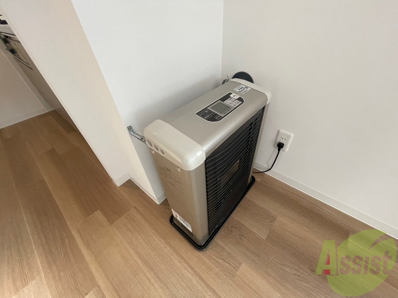 その他　灯油暖房です。札幌の寒い冬もこれで大丈夫！