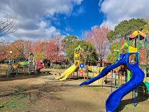 【八尾市東久宝寺のアパートの公園】