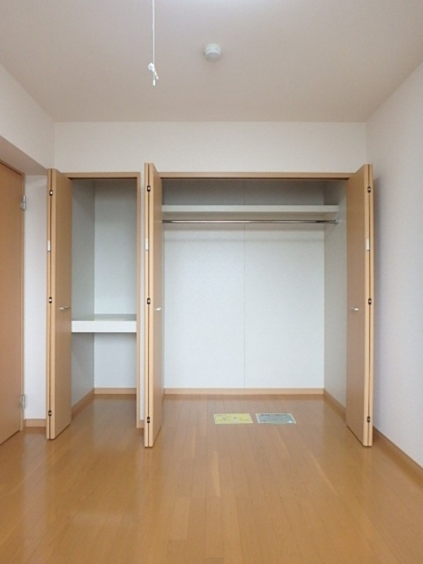 収納　図面と現状に相違がある場合には現状を優先