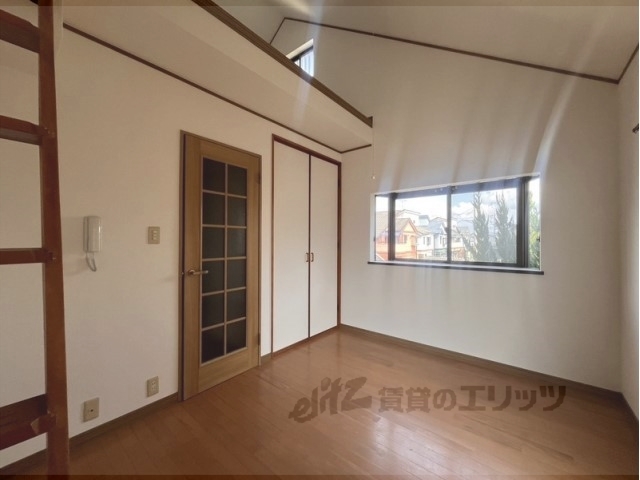 居室・リビング　洋室