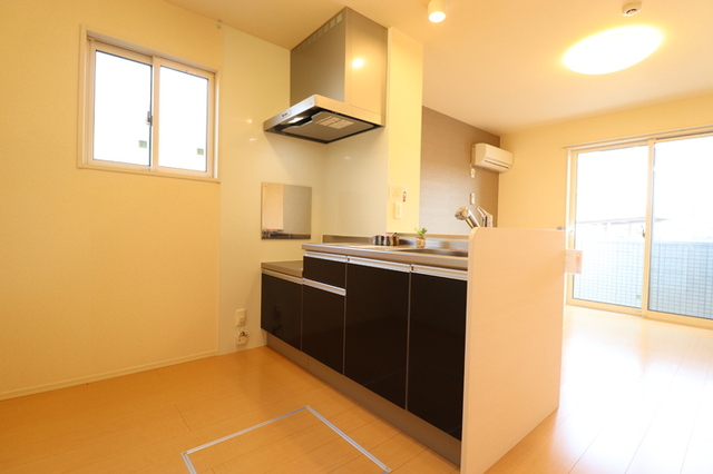 キッチン　１０２　キッチン