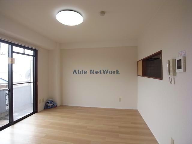 居室・リビング　リビング