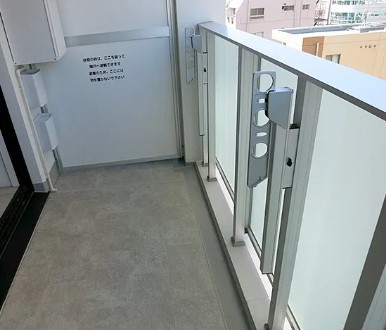 バルコニー