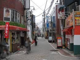 ショッピングセンター　六号坂通り商店街（ショッピングセンター）まで455m