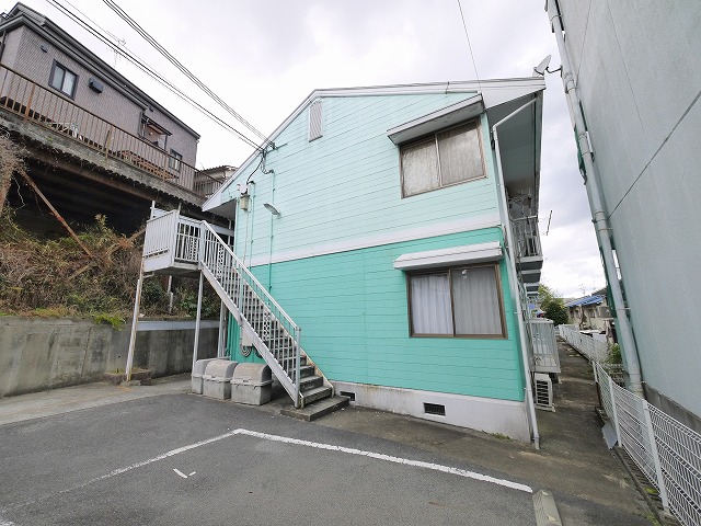 建物外観　落ち着いた雰囲気の外観です